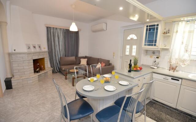 Nina s Apt in Ialysos Near the Beach