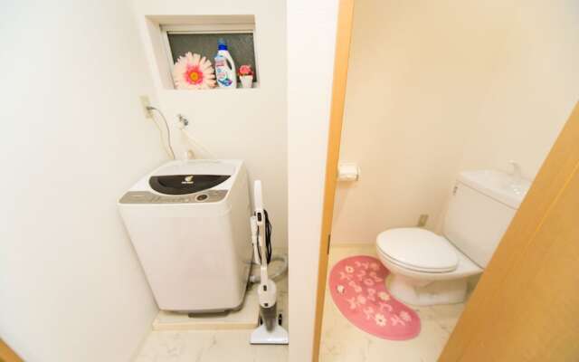 Dotonbori Nipponbashi Large Room M2