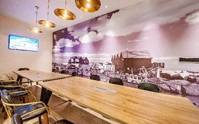 City Comfort Premier Hotel (Liuzhou Five Star Pedestrian Street Qingyun Minsheng Market)