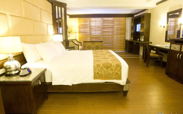 Henann Lagoon Resort