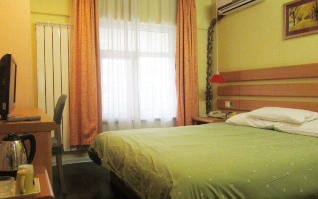 Qingdao Home Inn - Wuyishan Road