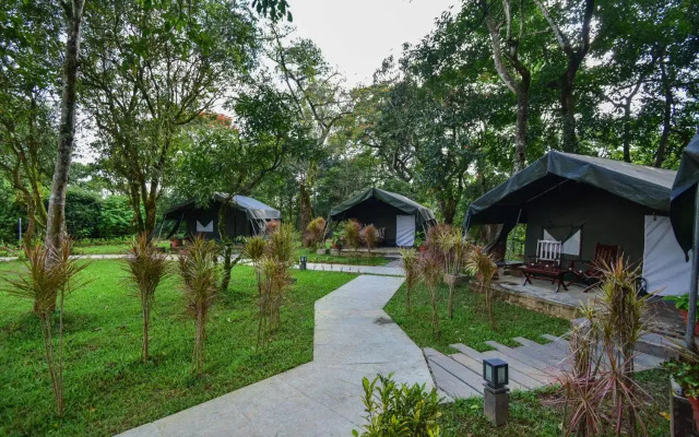 Monica Garden Bungalow