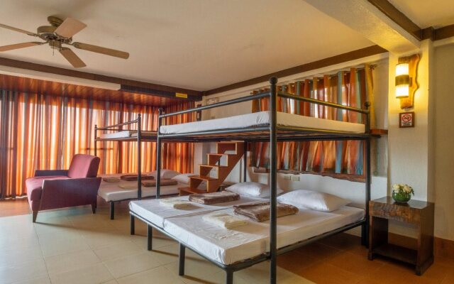 West 35 Eco Mountain Resort