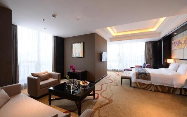 Days Inn and Suites Chengdu Dading