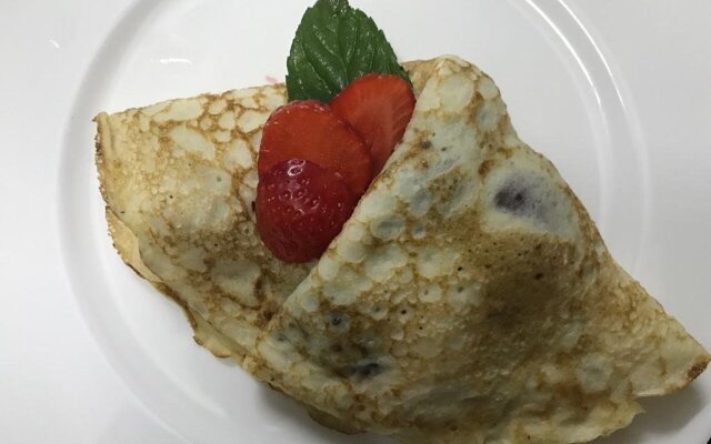 Hotel Ela - UTB P. Hilendarski