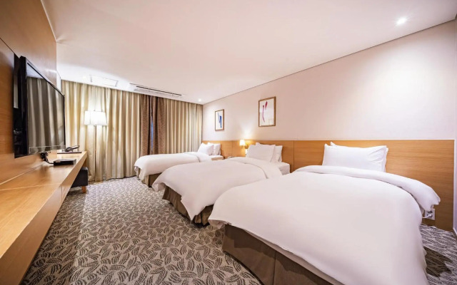 Hotel Biz Inn