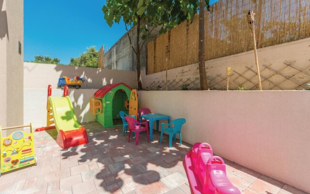 Awesome Home in Pakostane With 3 Bedrooms, Wifi and Outdoor Swimming Pool