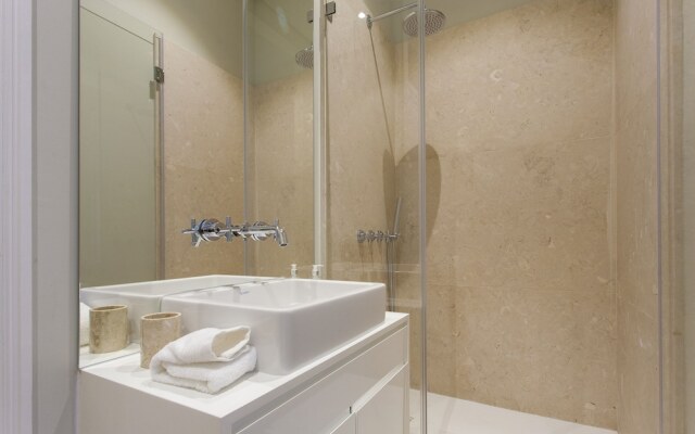 Figueira Square Downtown Deluxe Apartment Rentexperience