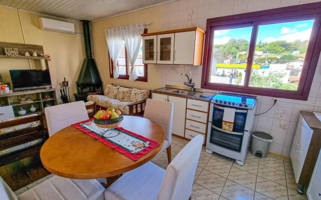 Apartamento de 2 Quartos no Centro - Gramado