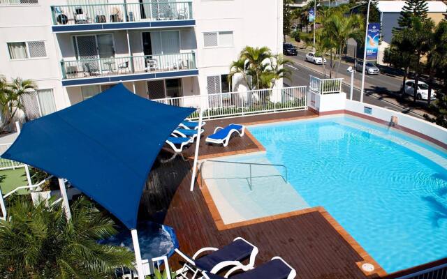 Raffles Royale