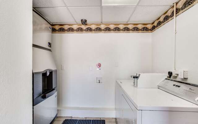 Motel 6 El Paso, TX - West