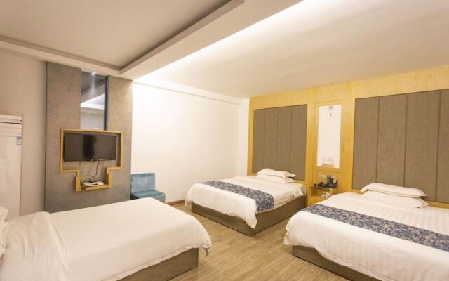 Zhangjiajie Heyday Hotel