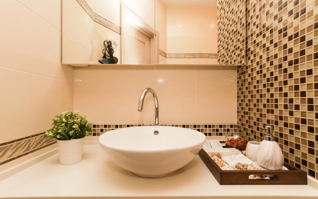 iHome (Айхоум) на улице Зыряновской