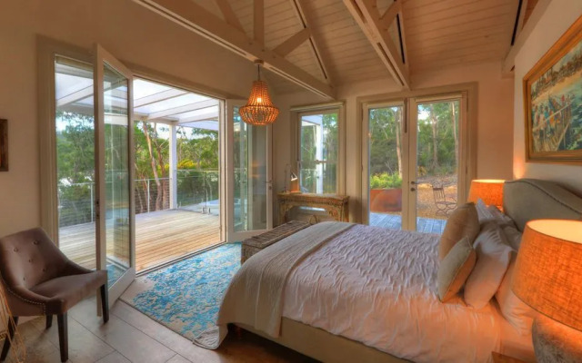 The Peninsula Experience