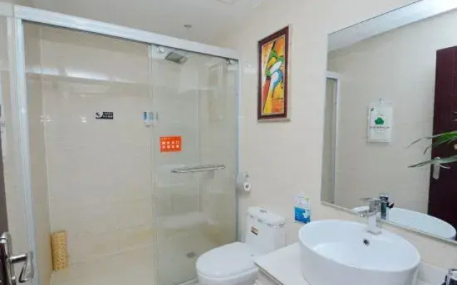 Homeinn Selected Hotel (Huai'an Zhou Enlai Memorial East Bus Station)