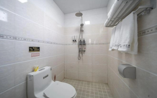 Dali Rain Butterfly Inn (Caicun Dock Branch)