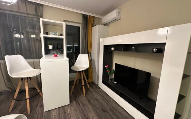 Luxury studio near New Bulgarian University
