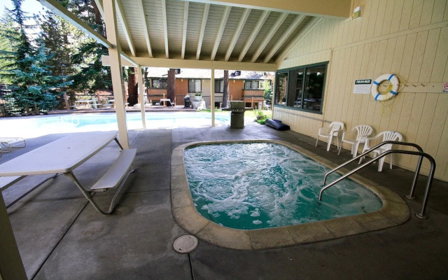 Mammoth Mountain Reservations Condo Collection