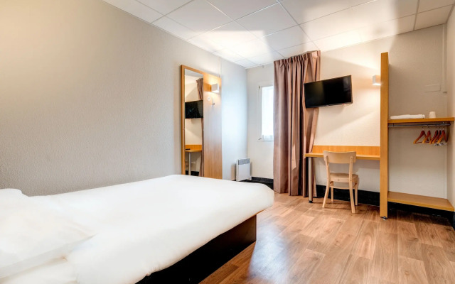 B&B HOTEL Orly Rungis Aéroport