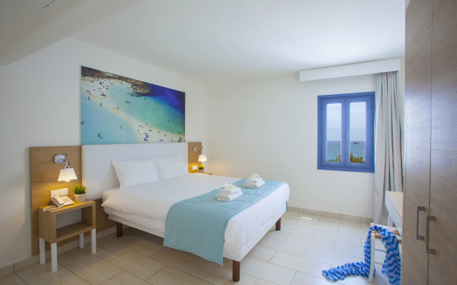 Louis Nausicaa Beach