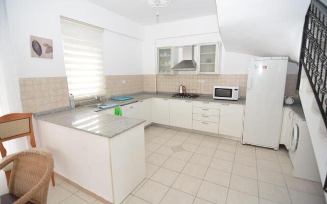 Bella Villa 6
