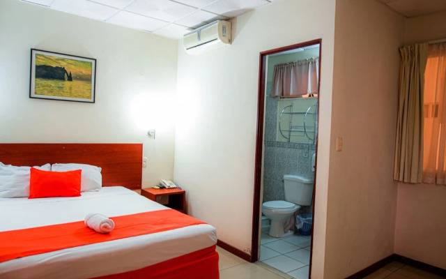 Hotel Windsor Plaza