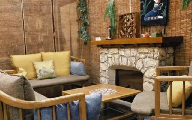 Xianju Jinse Shiguang Homestay