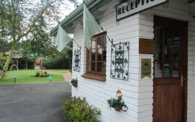 Thatchers Guest House
