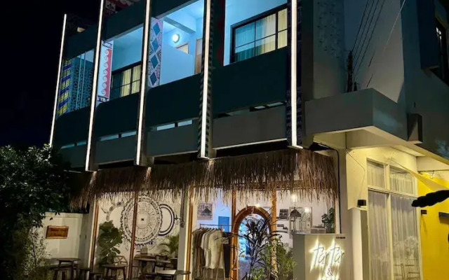 TarTar&Nay Hostel