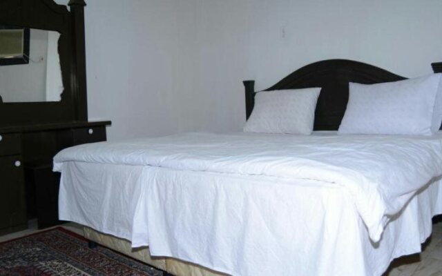 Al Eairy Furnished Apartments Nariyah 3