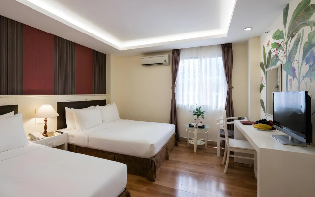 Asian Ruby Center Point Hotel