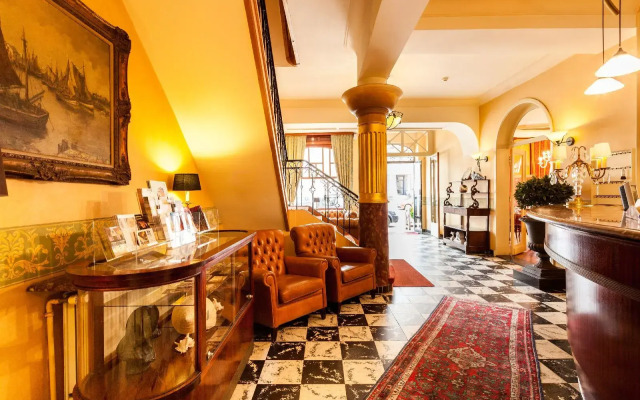 Avenue Hotel by F-Hotels