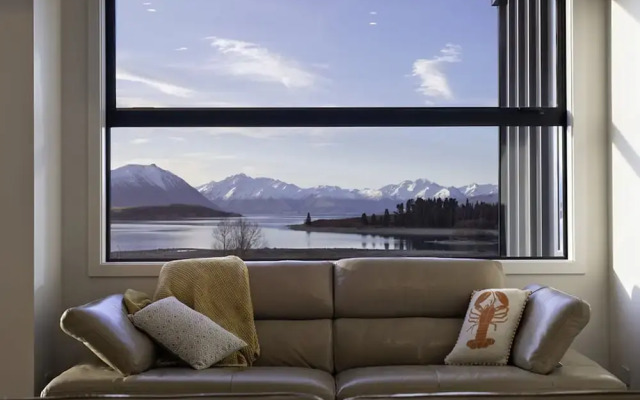 Ranginui at Lake Tekapo