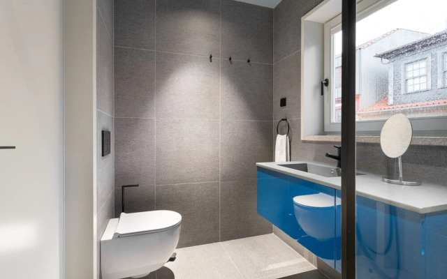 ALTIDO Smart Self Check-In 2-BR Apartment in Porto