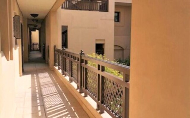 Airbetter SouK Al Bahar