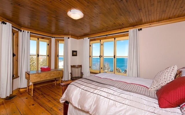 Maison de Campagne St. Irenee