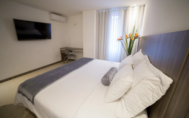 Aparta Suites Torre Poblado