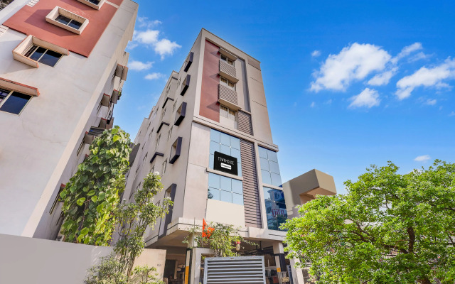 Super Townhouse Dwarka Nagar Near Ramatalkies