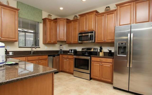 1428 Rolling Fairway Drive