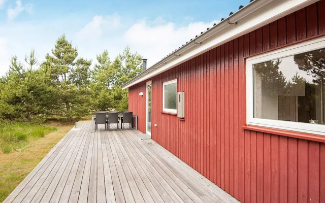 6 Person Holiday Home in Romo-by Traum