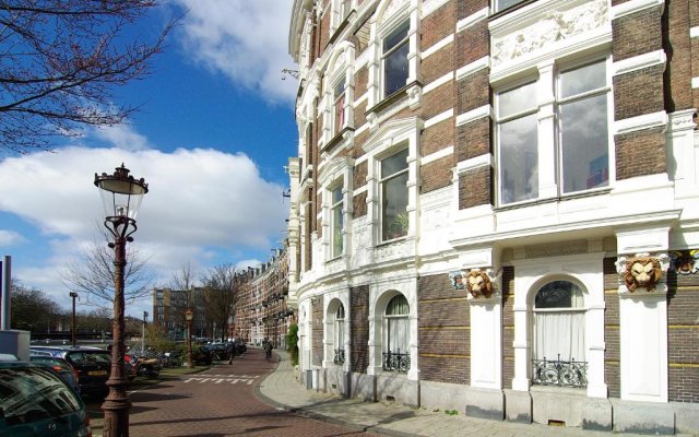 Luxury Leidseplein with Private Patio