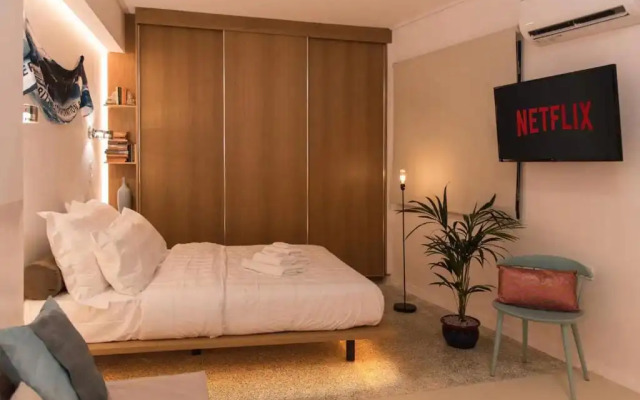 AM16 Suites Athens
