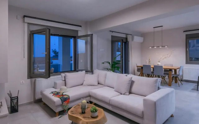 Leon Luxury Home in Rethymno
