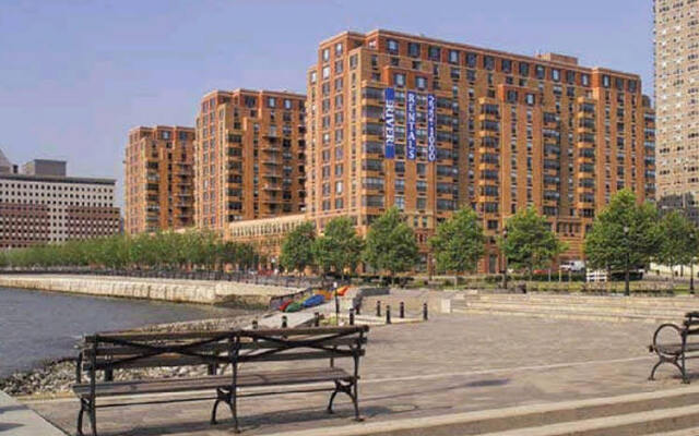 Global Luxury Suites at Hoboken Waterfront