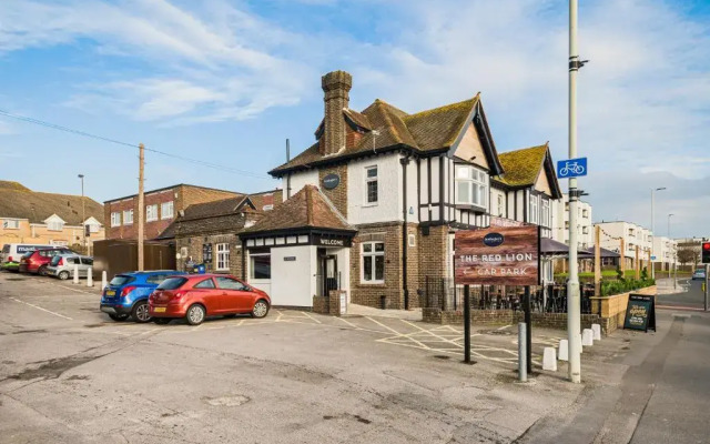 Red Lion Hotel