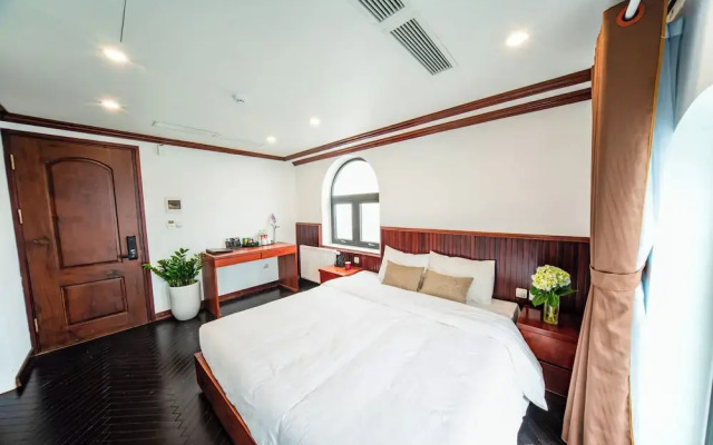 The Pepper King Resort & Pool Spa