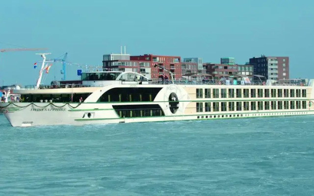 Regis Hotelschiff 4**** Hafen Düsseldorf