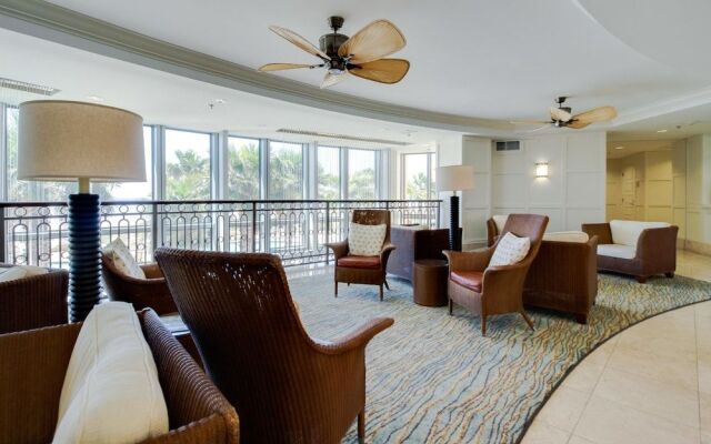 Palisade Palms Beachfront