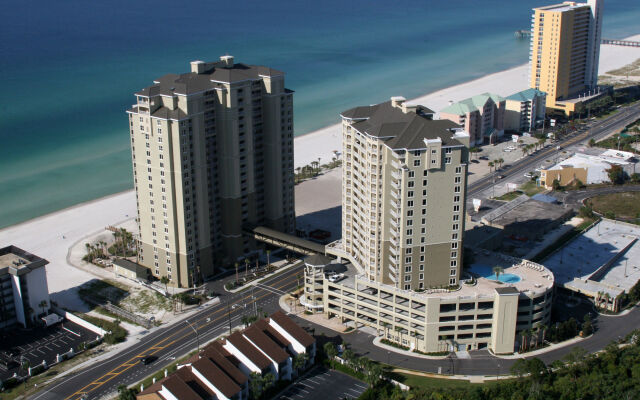 Grand Panama Beach Resort by Emerald View Resorts