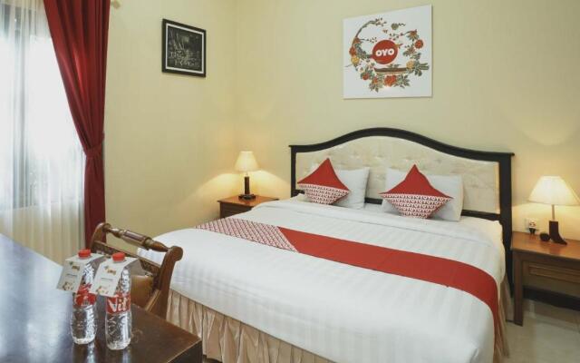 OYO 804 Ndalem Maharani Guest House